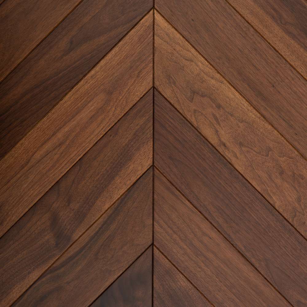 Паркет Елка Французская Lab Arte Chevron 600/510х90х14 /45° Орех Американский Прайм лак